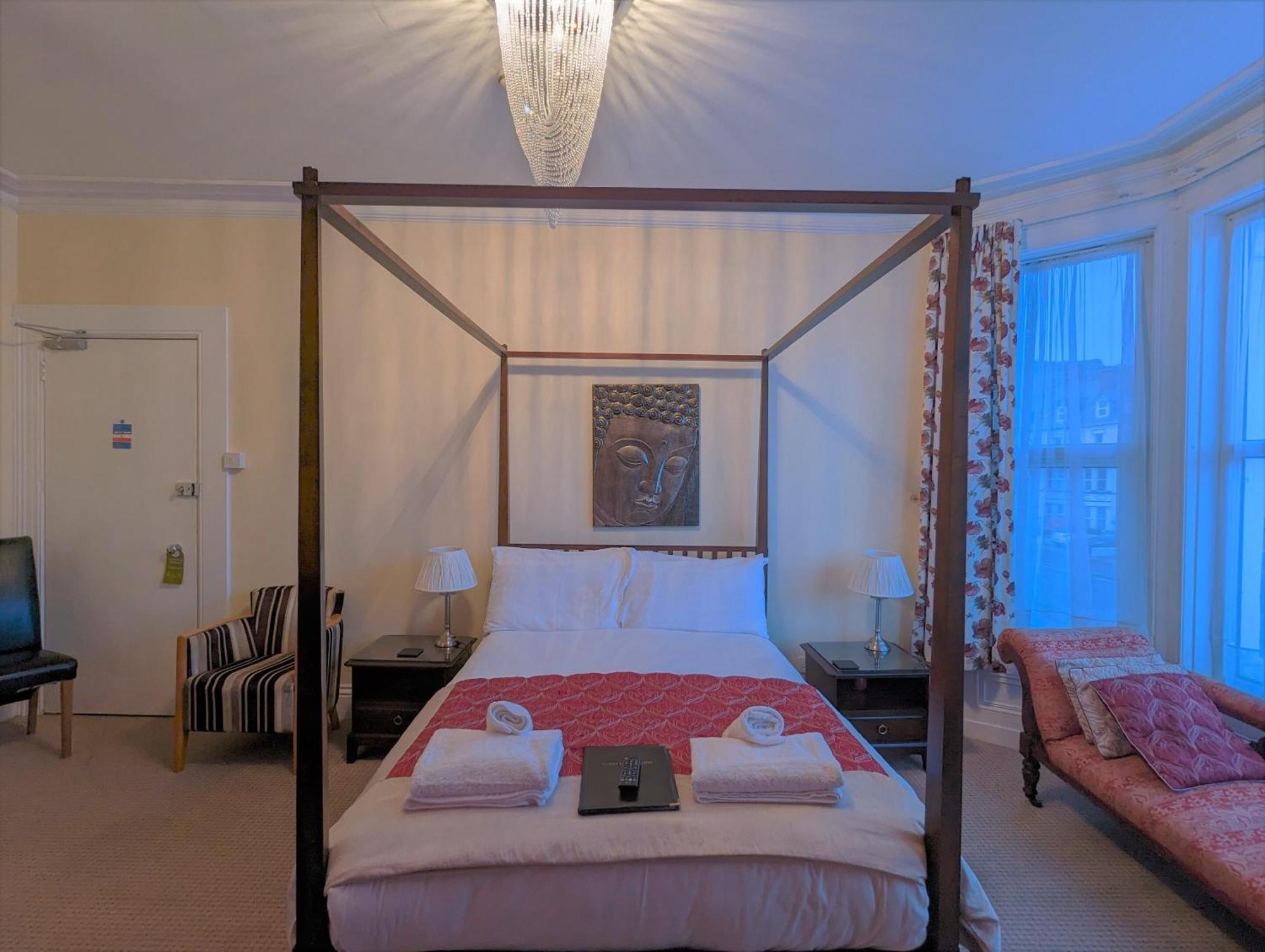 The Senarth Bed and Breakfast Llandudno Exteriör bild