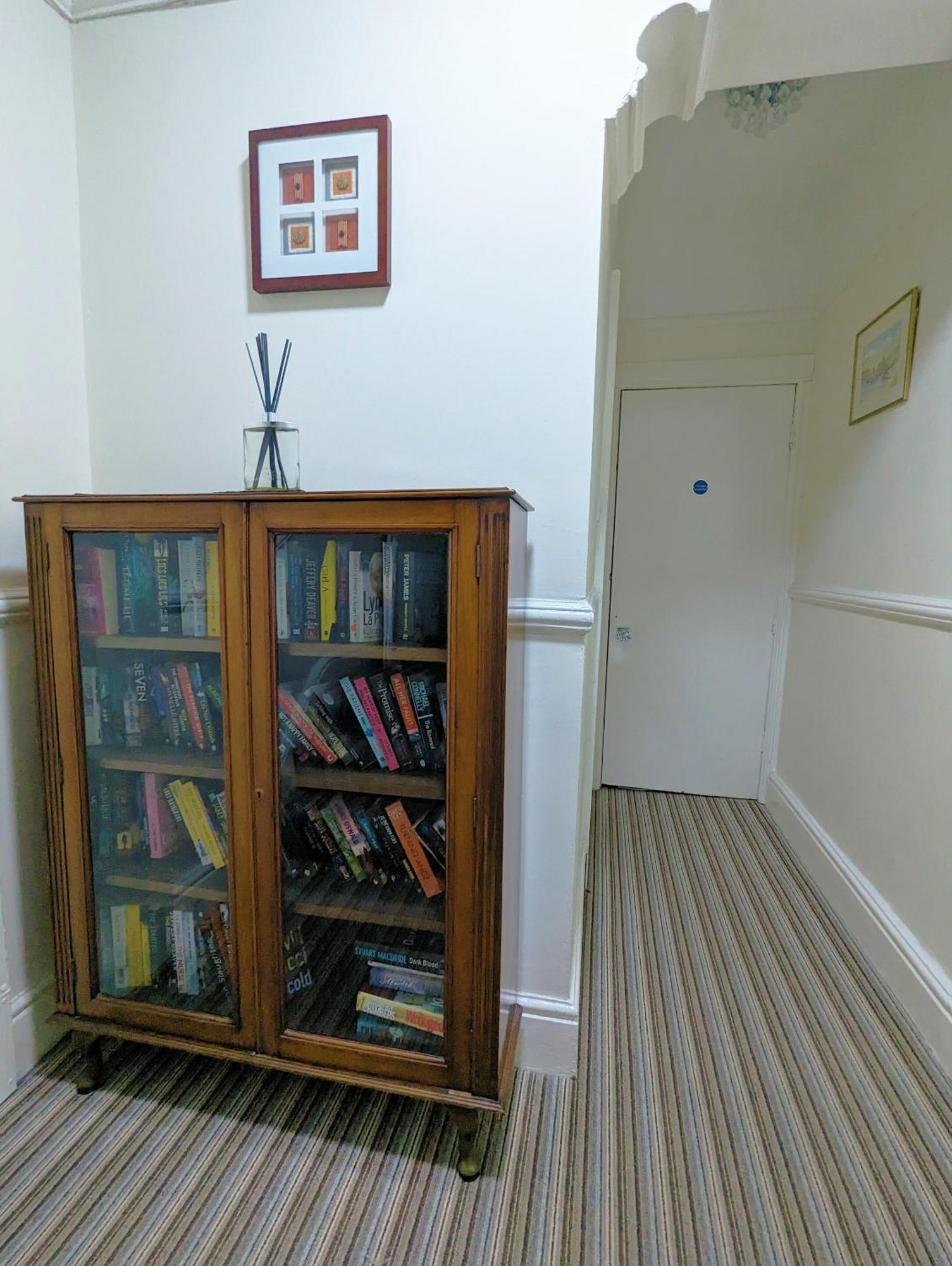The Senarth Bed and Breakfast Llandudno Exteriör bild