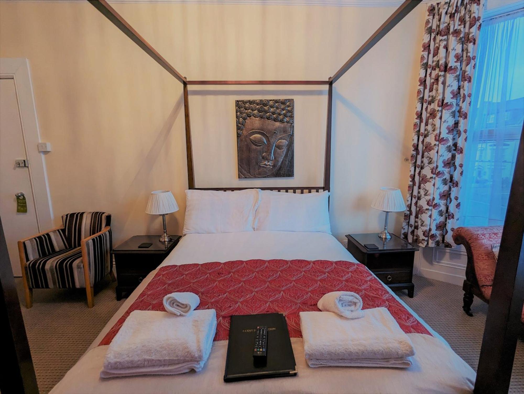 The Senarth Bed and Breakfast Llandudno Exteriör bild